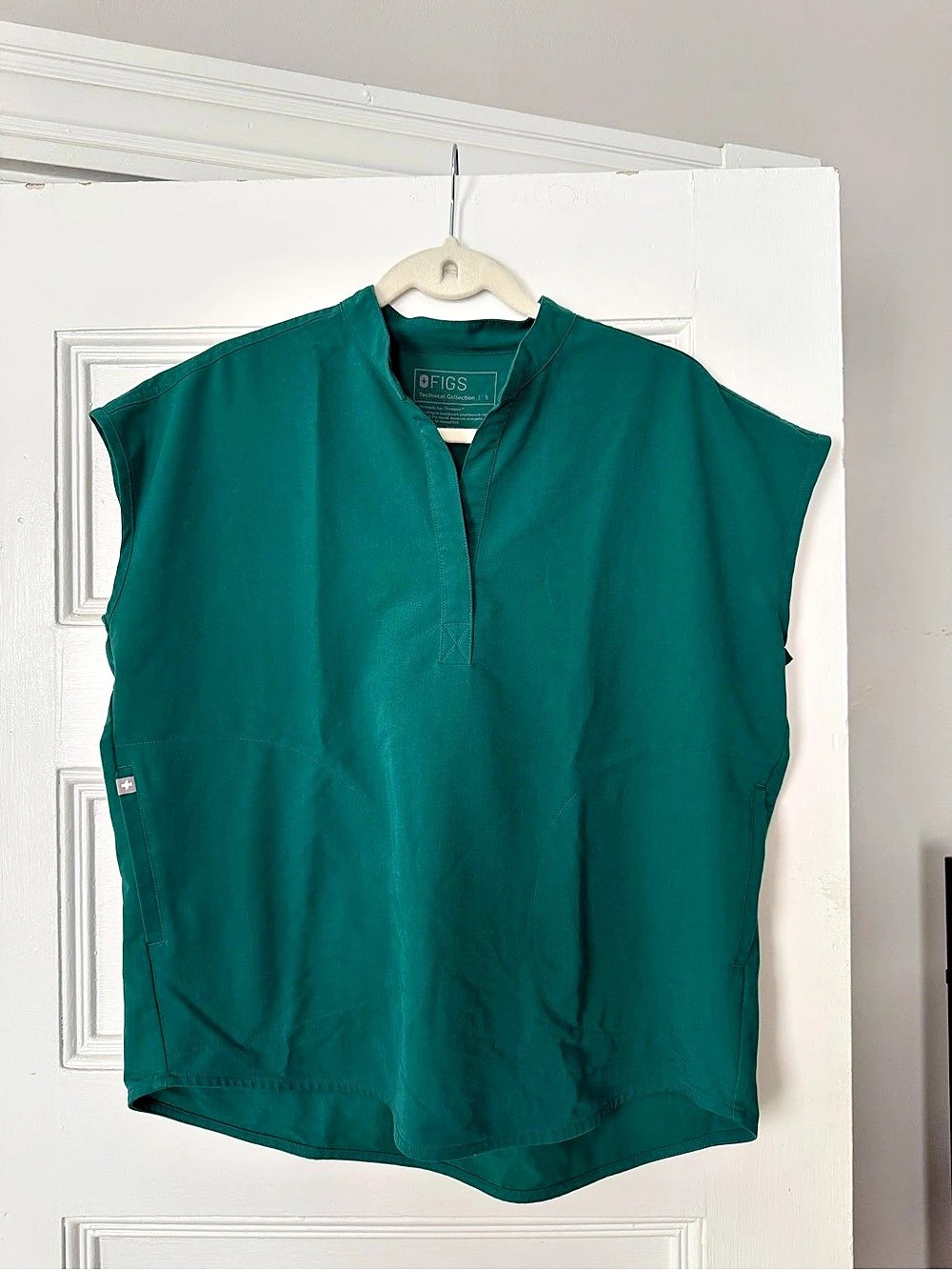 FIGS Rafaela Oversized Scrub Top